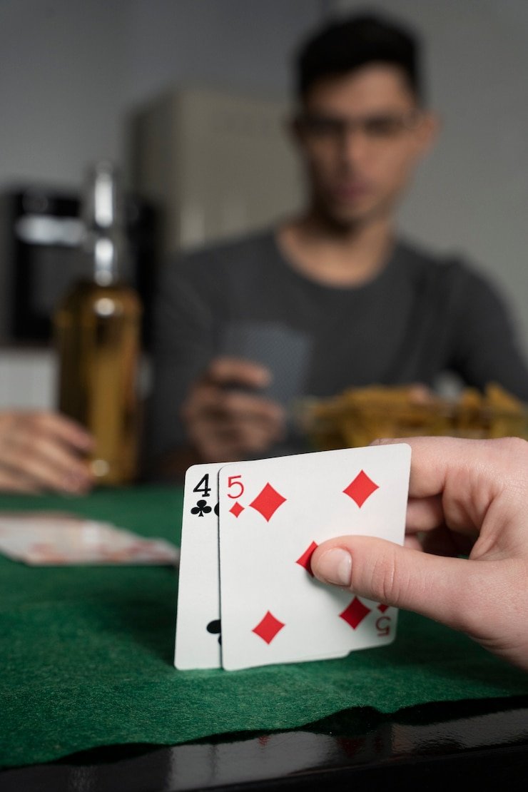 Pecinta bulu tangkis menikmati layanan streaming dan informasi di platform hiburan digital